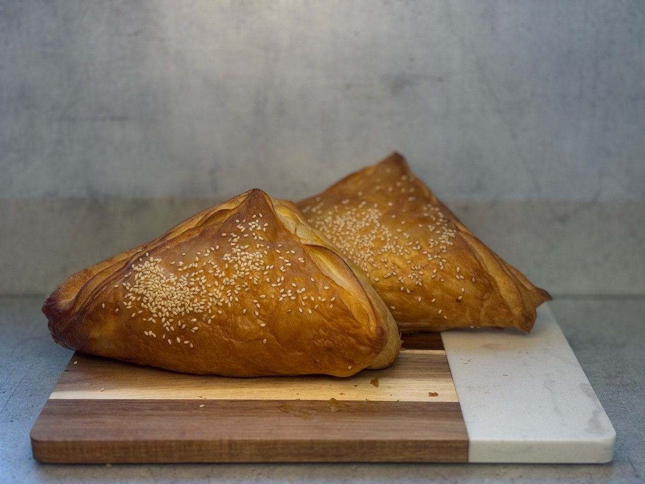 Croissant with Ham and Melted Cheese / Кроасан с шунка и топено сирене